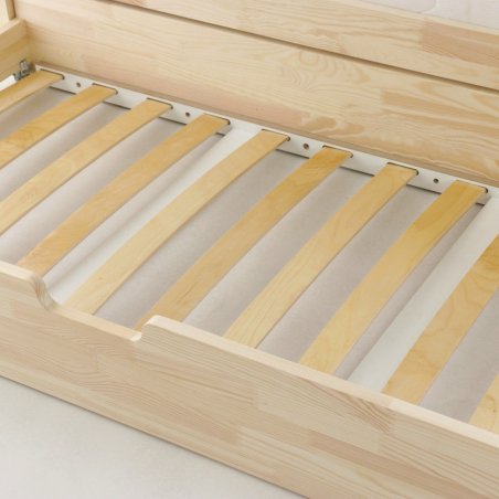 Innenansicht der Schublade des Hausbetts MILLA-CLASSIC mit zusätzlicher Schlafgelegenheit und Lattenrost Innenansicht der Schublade des Hausbetts MILLA-CLASSIC mit zusätzlicher Schlafgelegenheit und Lattenrost