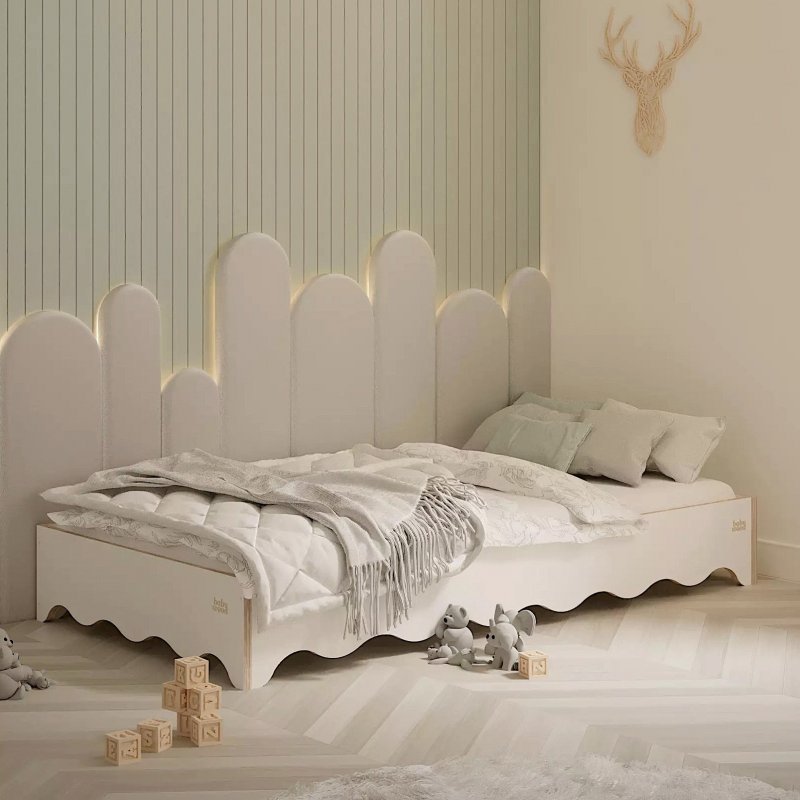 Kinderbett aus natürlichem Holz – perfekt für Jungen und Mädchen