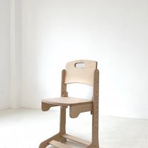 HOLZMÖBEL FÜR KINDER - IDEAL ZUM MALEN, LERNEN UND SPIELEN HOLZMÖBEL FÜR KINDER - IDEAL ZUM MALEN, LERNEN UND SPIELEN